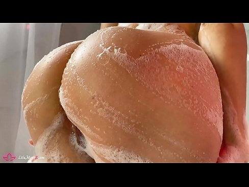 ❤️ Bà thủ dâm âm hộ với máy rung đến cực khoái mãnh liệt trong vòi hoa sen Khiêu dâm  ở% vi.hentaibar-com.ru%  ❌️❤